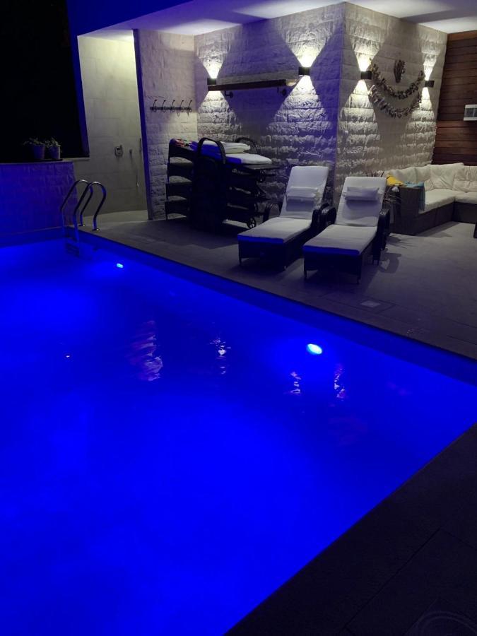 Izabela Apartment With Swimming Pool Babino Polje Extérieur photo